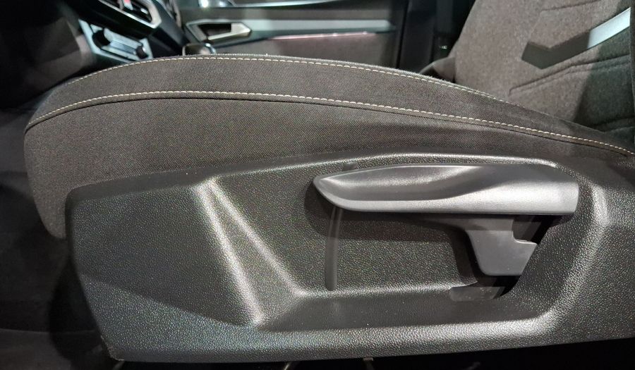 Seat Arona 1.6 XPERIENCE AUTO Suv 2023