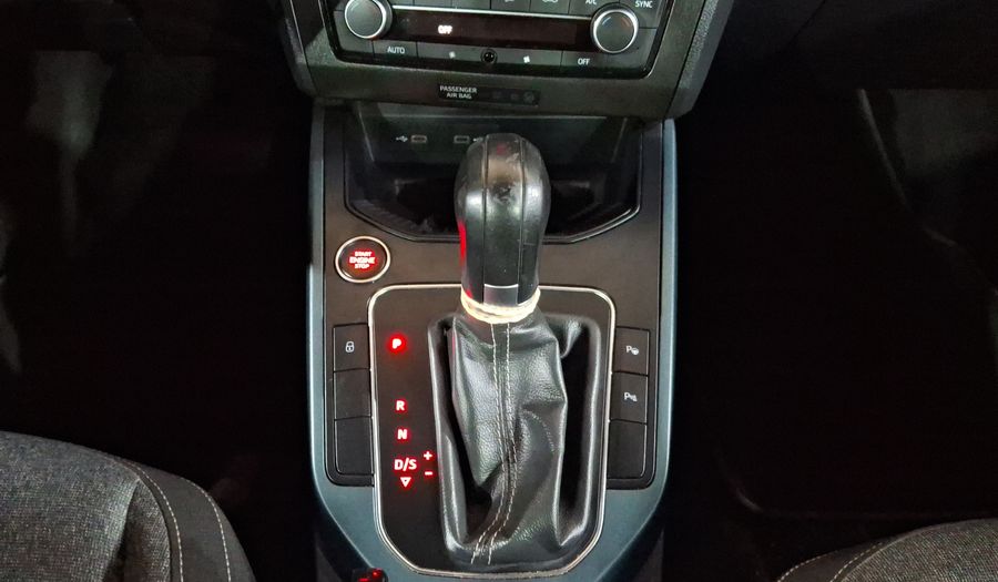 Seat Arona 1.6 XPERIENCE AUTO Suv 2023