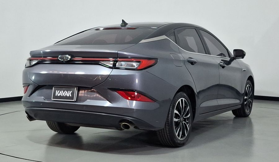 Jac J7 1.5 LIMITED CVT Hatchback 2022