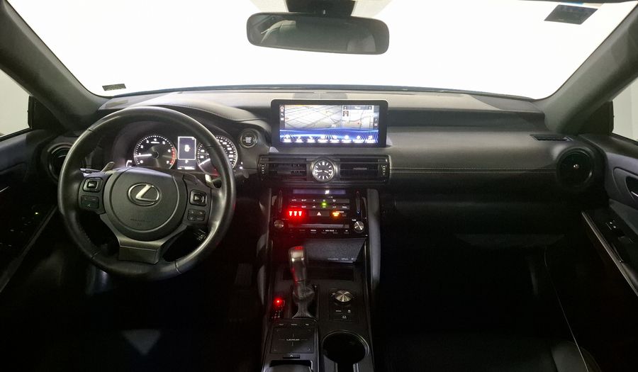 Lexus Is 2.0 300 AUTO Sedan 2023