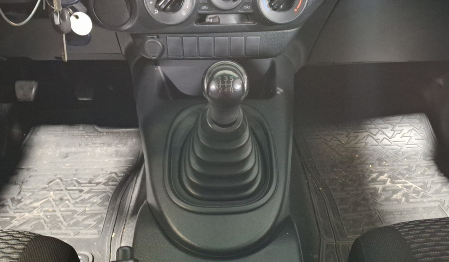 Toyota Hilux 2.7 DOBLE CABINA BASE (D-CAB BASE) Pickup 2018