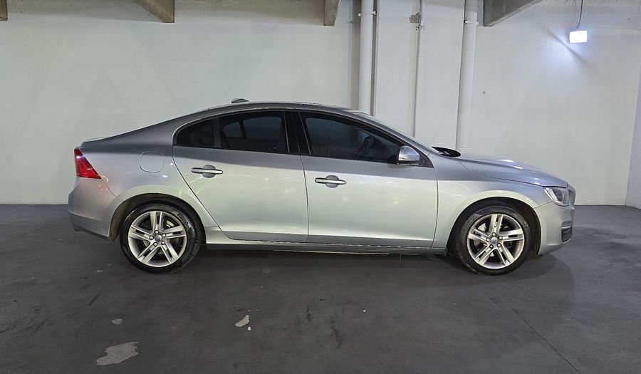 Volvo S60 2.0 ADDITION PLUS T4 AUTO Sedan 2016