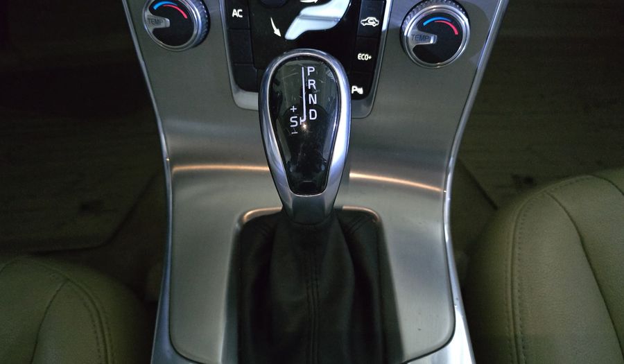 Volvo S60 2.0 ADDITION PLUS T4 AUTO Sedan 2016