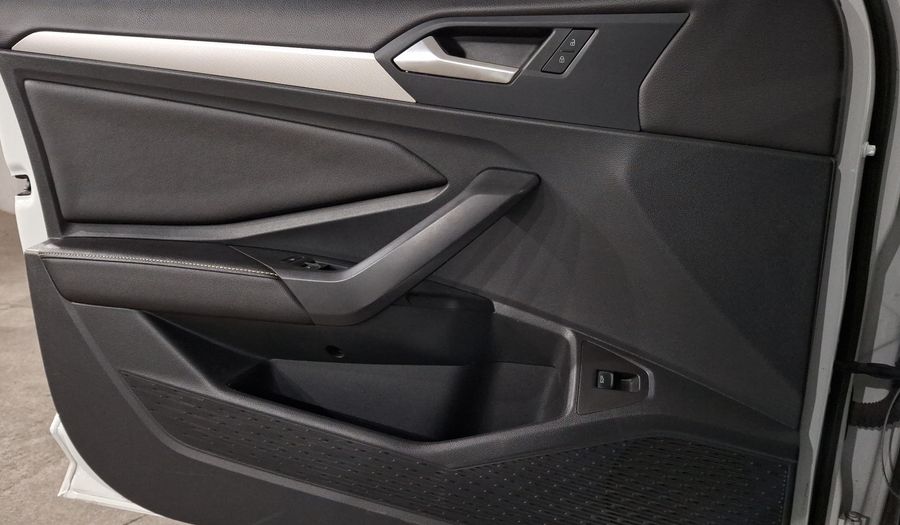 Volkswagen Jetta 1.4 TRENDLINE AUTO Sedan 2023