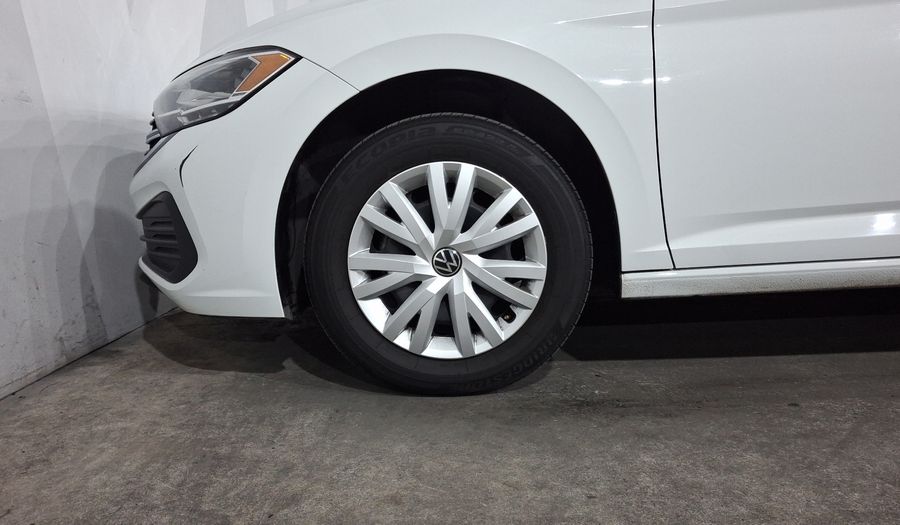 Volkswagen Jetta 1.4 TRENDLINE AUTO Sedan 2023