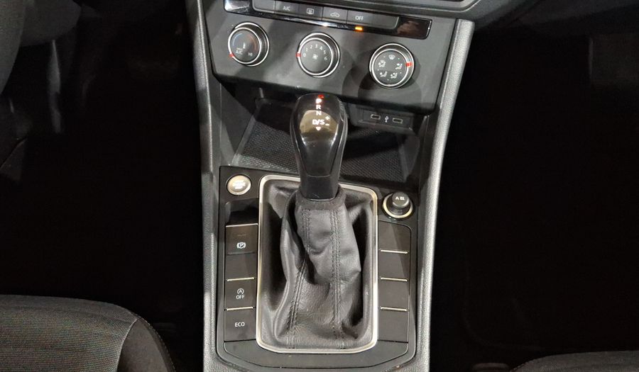 Volkswagen Jetta 1.4 TRENDLINE AUTO Sedan 2023