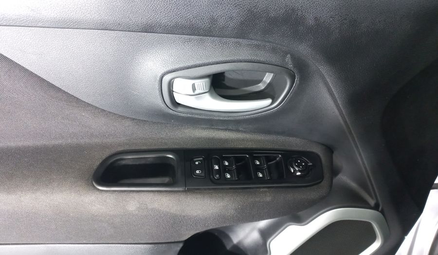 Jeep Renegade 1.8 SPORT AUTO Suv 2022