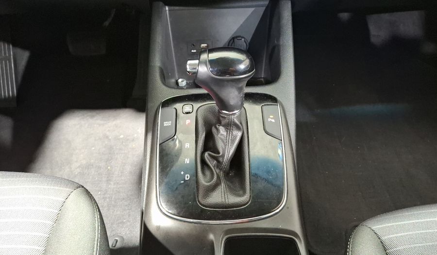 Kia Forte 2.0 EX AUTO Hatchback 2018