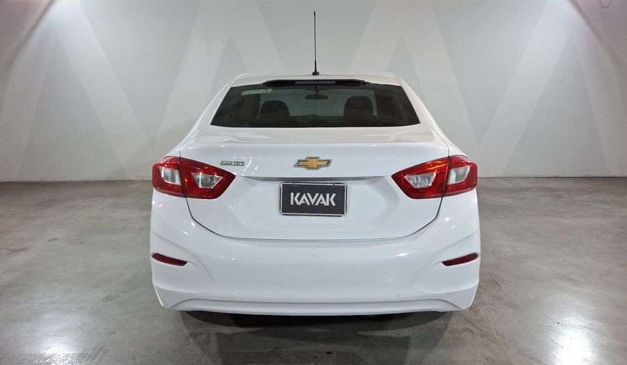 Chevrolet Cruze 1.4 LS A TURBO MT Sedan 2017