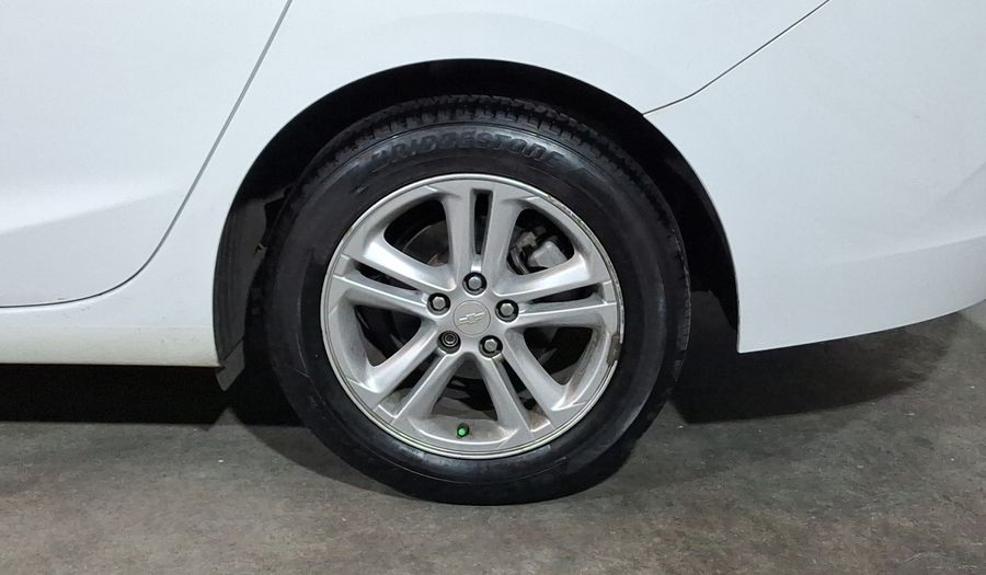 Chevrolet Cruze 1.4 LS A TURBO MT Sedan 2017