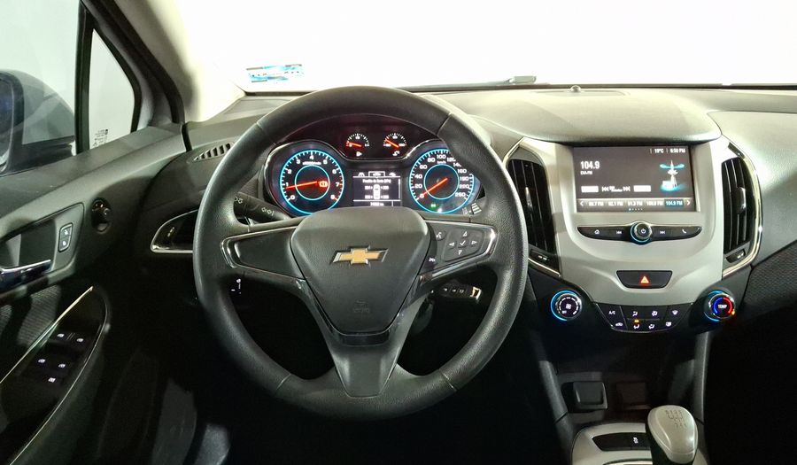 Chevrolet Cruze 1.4 LS A TURBO MT Sedan 2017