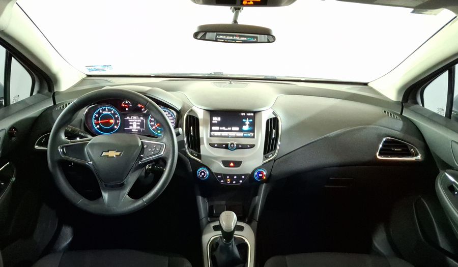 Chevrolet Cruze 1.4 LS A TURBO MT Sedan 2017
