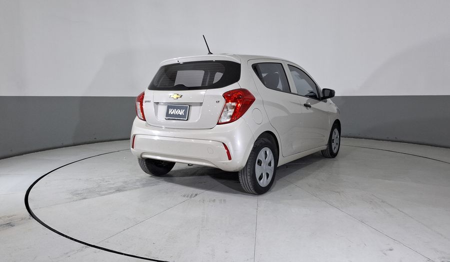 Chevrolet Spark 1.4 LT F AUTO Hatchback 2018