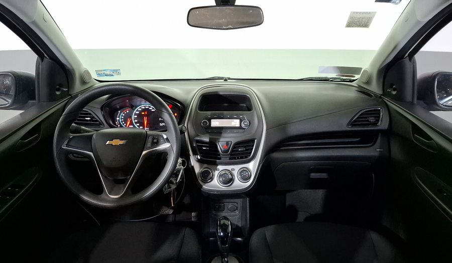 Chevrolet Spark 1.4 LT F AUTO Hatchback 2018