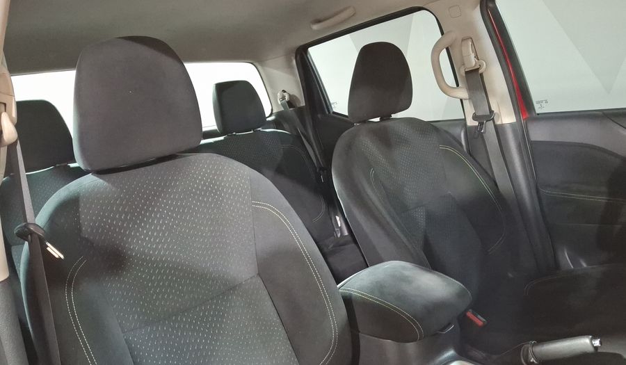 Nissan Np300 2.5 LE TM AC Pickup 2019