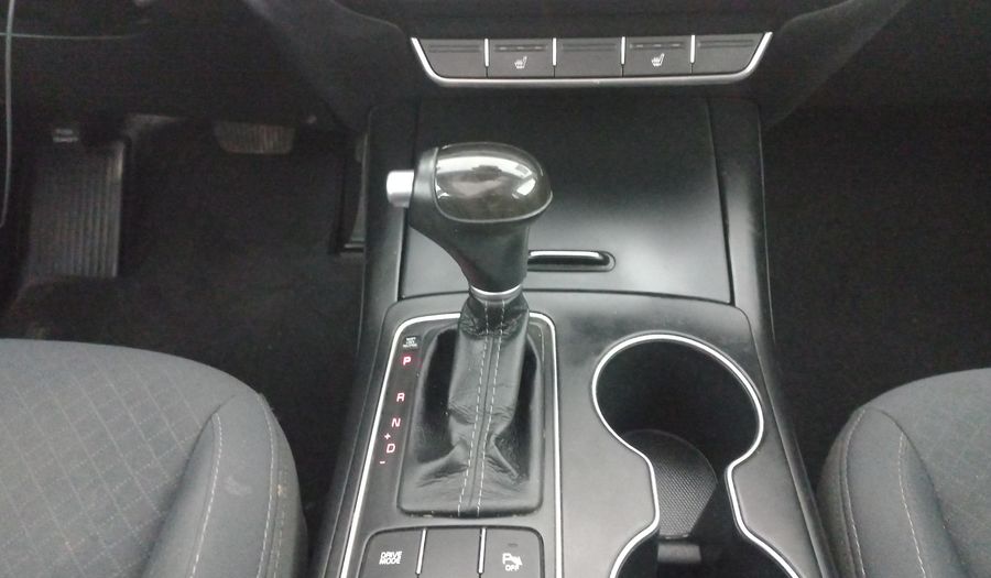 Kia Sorento 2.4 LX AT Suv 2017