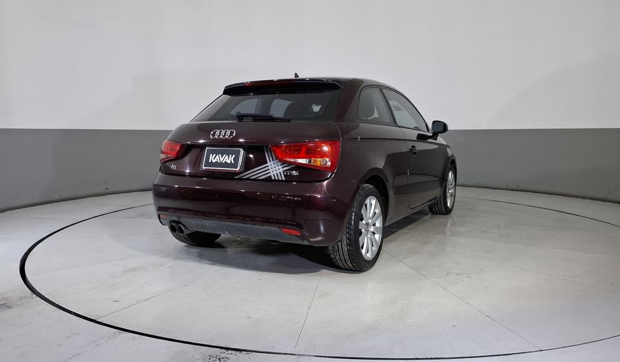 Audi A1 1.4 TFSI UNION SQUARE S TRONIC Hatchback 2012