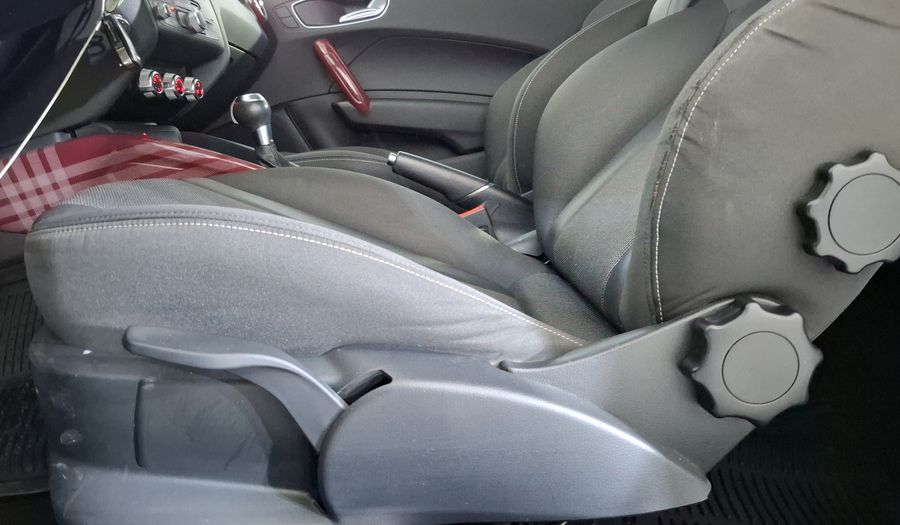 Audi A1 1.4 TFSI UNION SQUARE S TRONIC Hatchback 2012