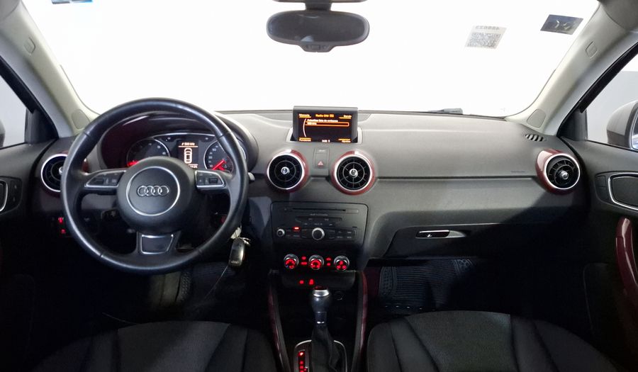 Audi A1 1.4 TFSI UNION SQUARE S TRONIC Hatchback 2012