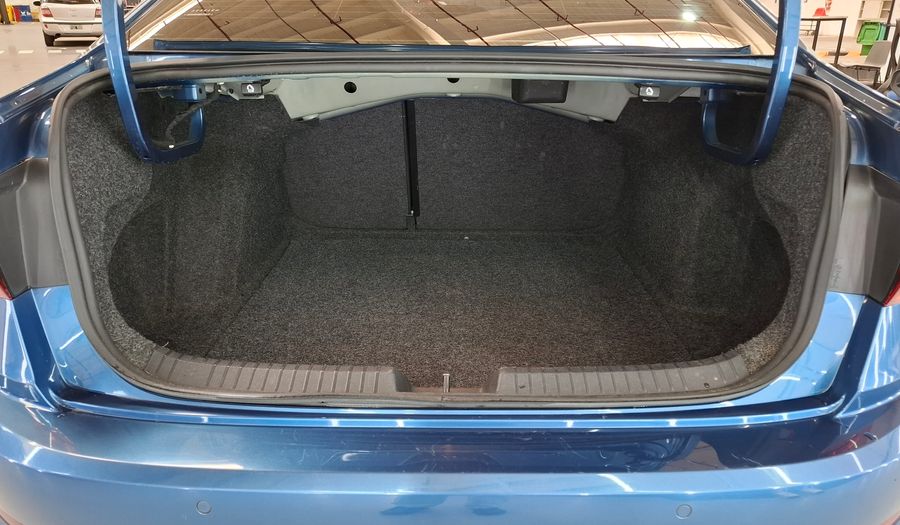 Volkswagen Vento 1.4 TSI HIGHLINE 250 AUTO MY21 Sedan 2021