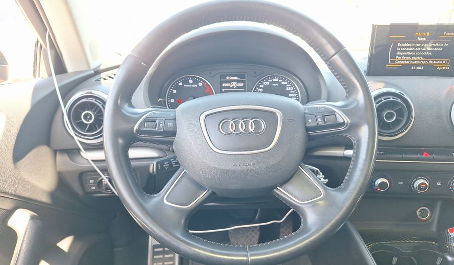 Audi A3 1.4 TFSI S TRONIC LINE Hatchback 2016