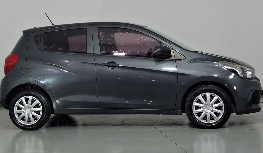 Chevrolet Spark 1.4 LT B MT Hatchback 2017