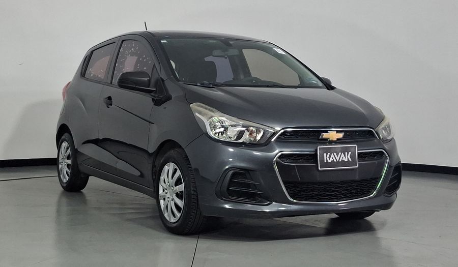 Chevrolet Spark 1.4 LT B MT Hatchback 2017