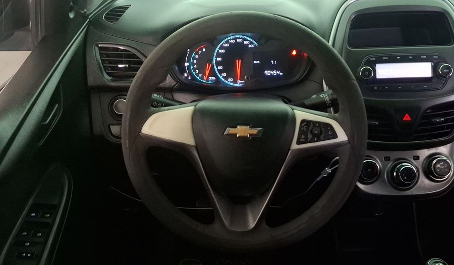 Chevrolet Spark 1.4 LT B MT Hatchback 2017