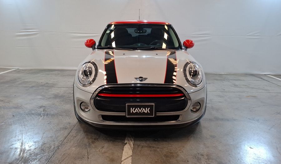 Mini Cooper 1.5 COOPER CHILI Hatchback 2017