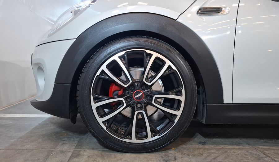 Mini Cooper 1.5 COOPER CHILI Hatchback 2017