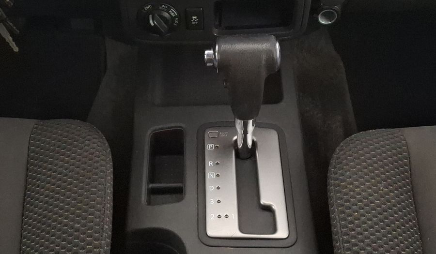 Nissan Frontier 4.0 CREW CAB PRO 4X AT 4WD Pickup 2014