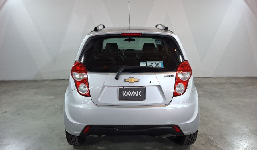 Chevrolet Spark 1.2 LTZ C MT Hatchback 2013