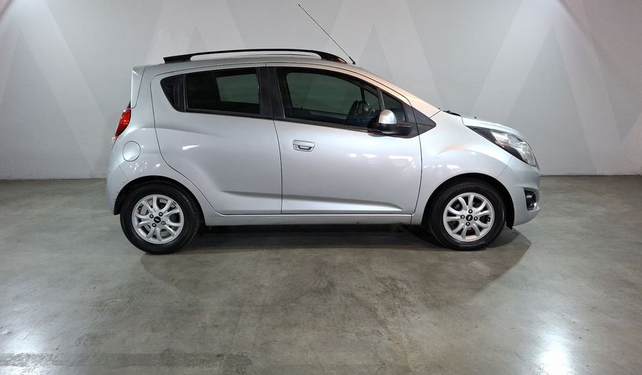 Chevrolet Spark 1.2 LTZ C MT Hatchback 2013
