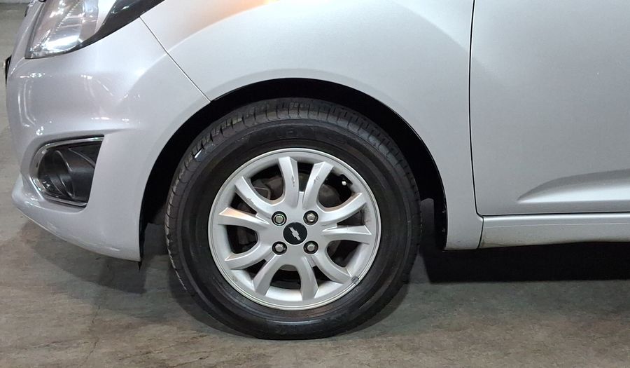 Chevrolet Spark 1.2 LTZ C MT Hatchback 2013