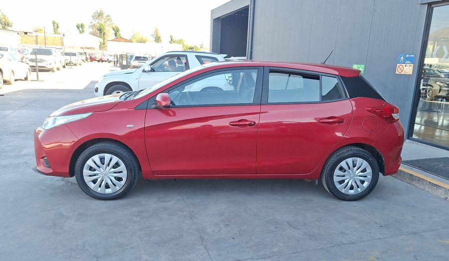 Toyota Yaris 1.5 SPORT CVT Hatchback 2022