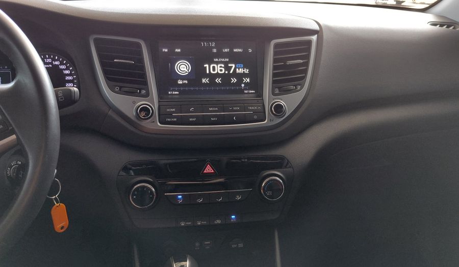 Hyundai Tucson 2.0 GL AT TECHO Suv 2017