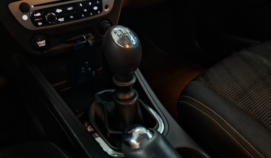 Renault Fluence 2.0 LUXE Sedan 2013