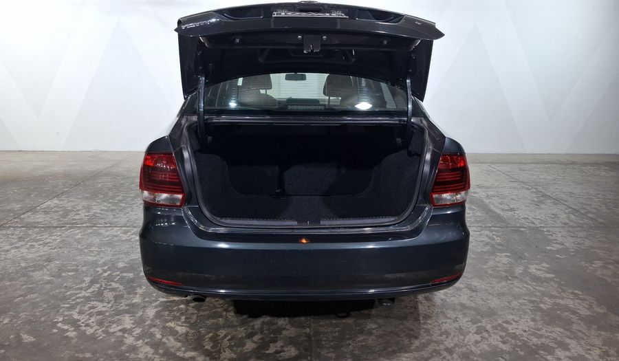 Volkswagen Vento 1.6 STARTLINE MT Sedan 2017