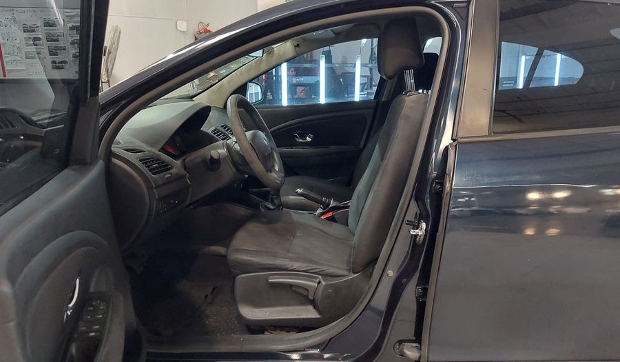 Renault Fluence 1.6 CONFORT PLUS Sedan 2014