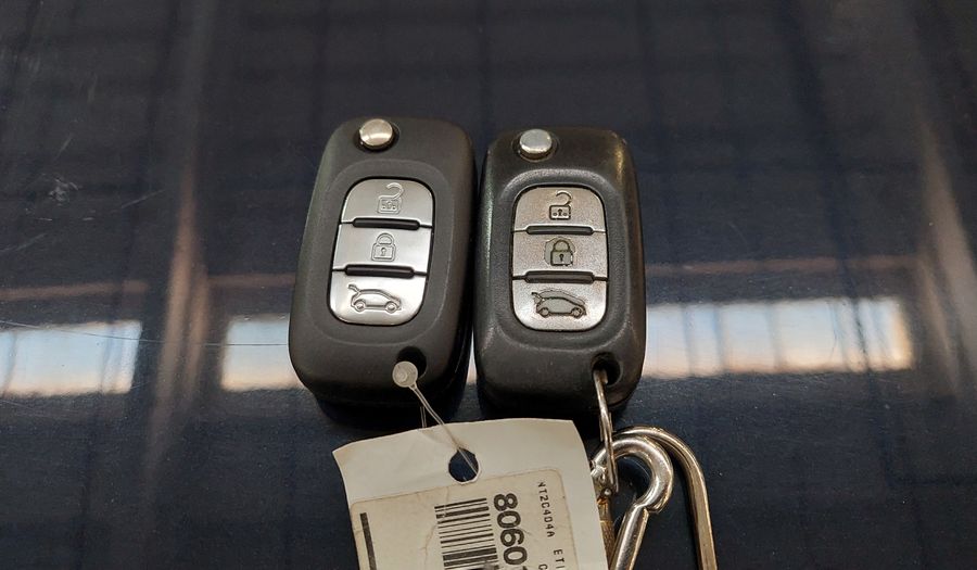 Renault Fluence 1.6 CONFORT PLUS Sedan 2014