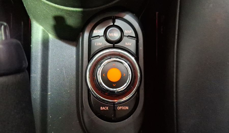 Mini Cooper 1.5 COOPER CHILI DCT Hatchback 2019