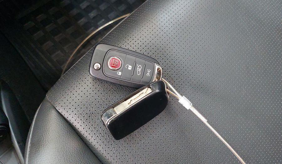 Fiat Cronos 1.8 PRECISION AT Sedan 2019