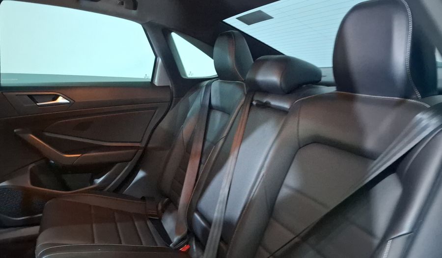 Volkswagen Jetta 1.4 SPORTLINE AUTO Sedan 2022