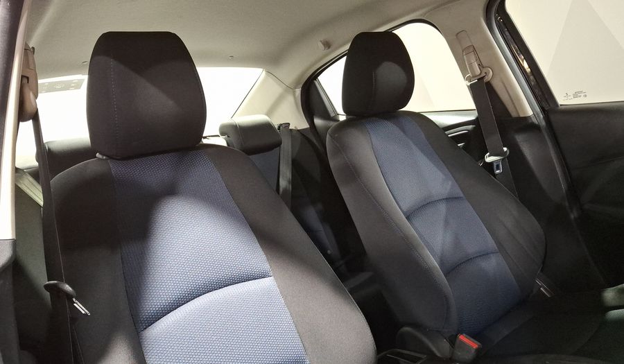 Toyota Yaris 1.5 R XLE AT Sedan 2017
