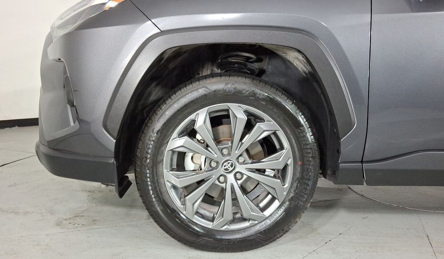 Toyota Rav4 2.5 XLE AUTO Suv 2023