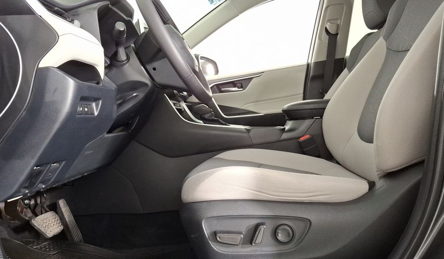 Toyota Rav4 2.5 XLE AUTO Suv 2023