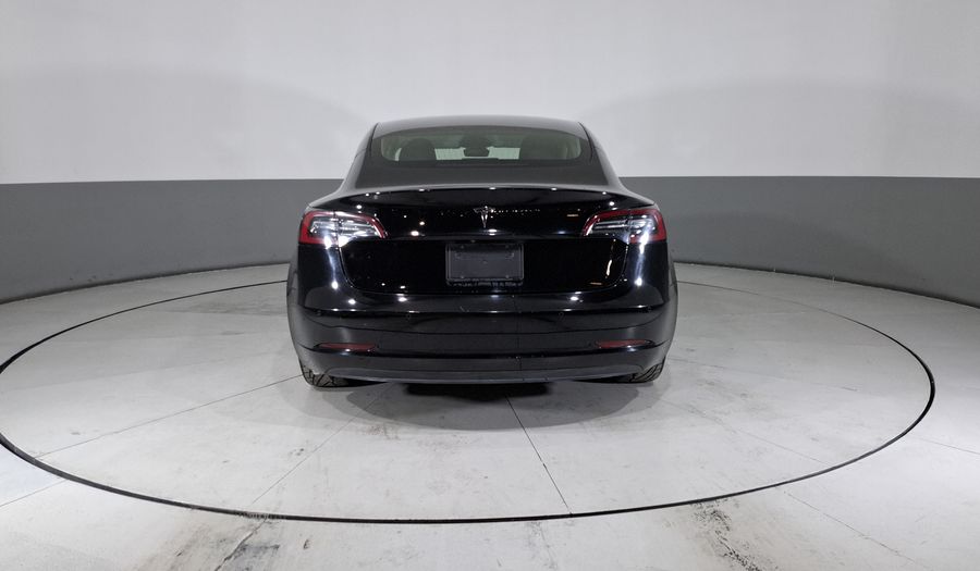 Tesla Model 3 LONG RANGE Sedan 2019