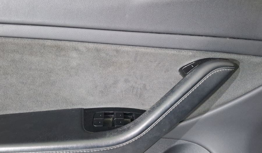 Tesla Model 3 LONG RANGE Sedan 2019