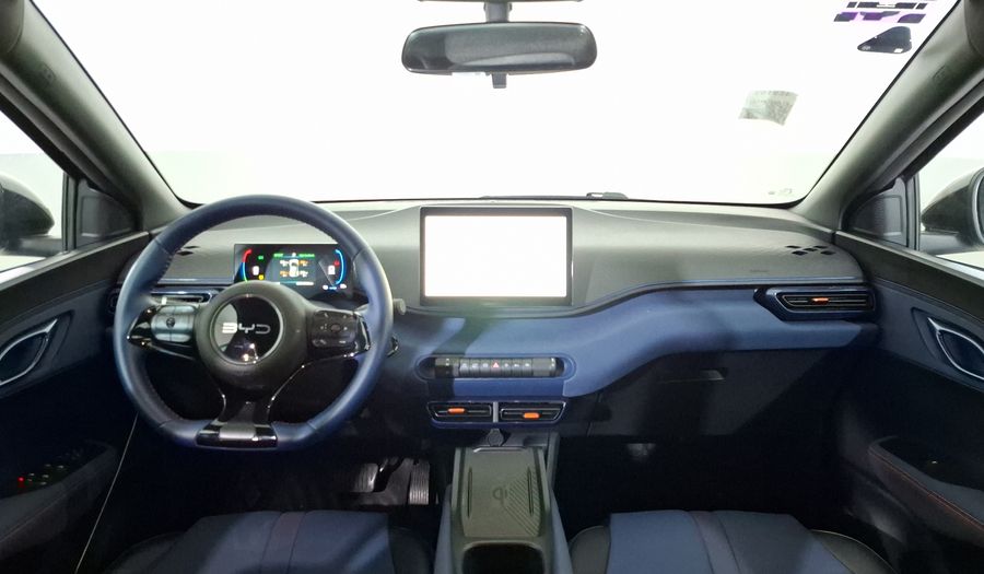 Byd Dolphin Mini BEV 38KWH PLUS AUTO Hatchback 2025