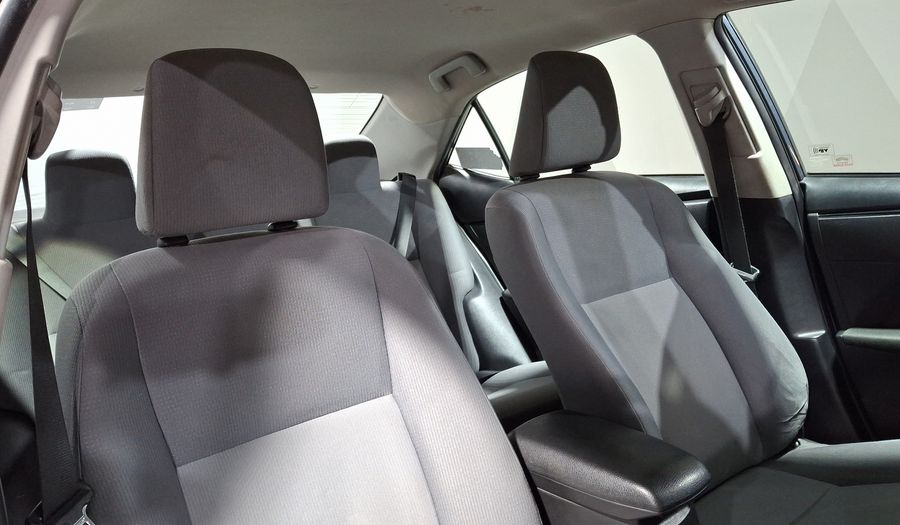 Toyota Corolla 1.8 BASE CVT Sedan 2018